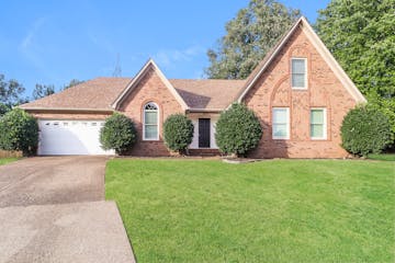 2107 Chingford Cove Cordova, TN 38016